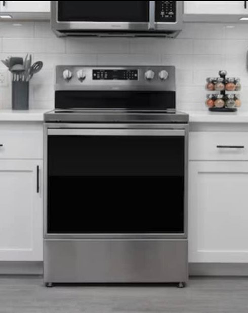 Gas range and oven repair in a Central Florida kitchen